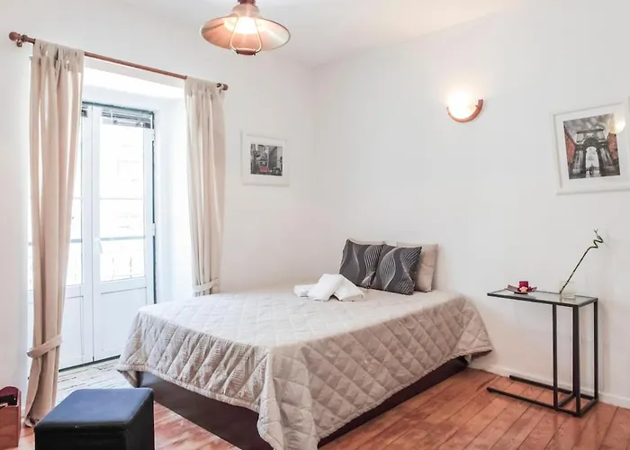 Apartment Wonderful Portugal - Charming Lisbon